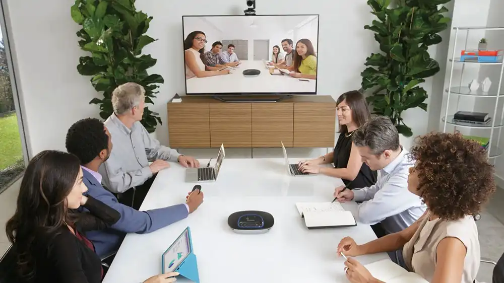 نقد و بررسی Logitech GROUP Video Conferencing System