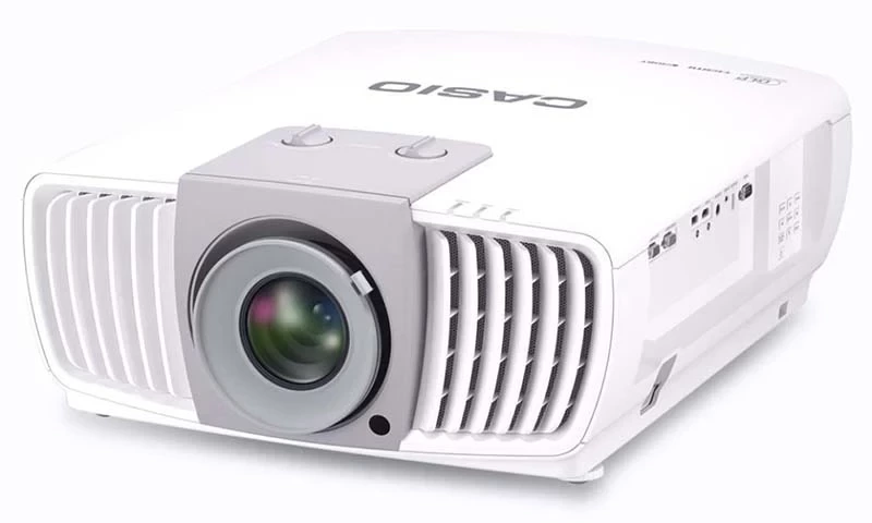 بررسی ویدئو پروژکتور کاسیو XJ-L8300HN با کیفیت 4K UHD
