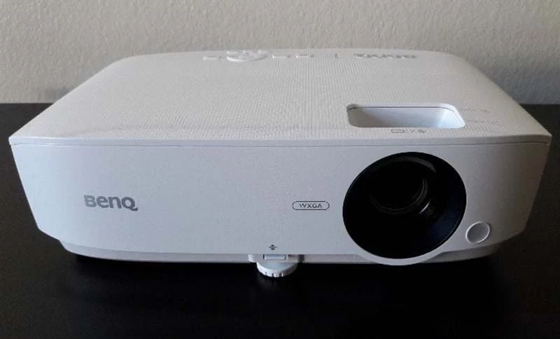 بررسی ویدئو پروژکتور تجاری بنکیو BenQ MW535A WXGA