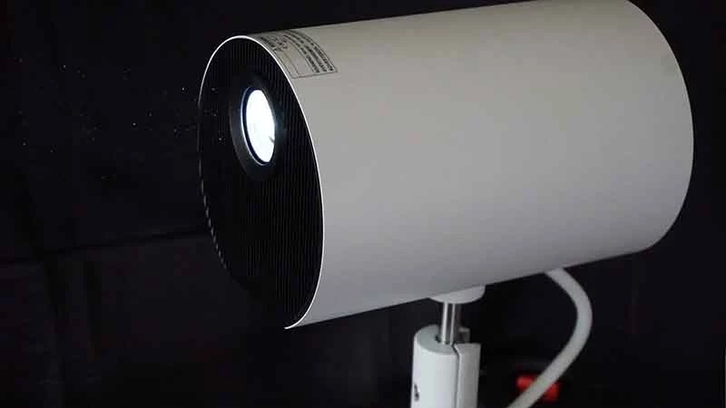 بررسی ویدئو پروژکتور لیزری اپسون Epson LightScene EV-100