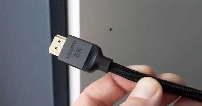 چرا کابل HDMI بلند انتخاب خوبی نیست؟ ۴ دلیل مهم
