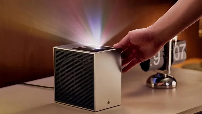 بررسی ویدئو پروژکتور فوق کوتاه برد ال جی LG CineBeam S (PU615U)