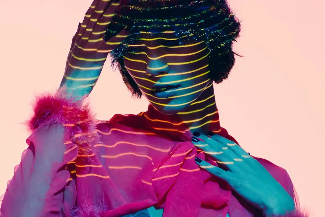 نمایش حرفه‌ای عکس و ویدئو در استودیو با ویدئوپروژکتور؛ تجربه‌ای متفاوت برای عکاسان