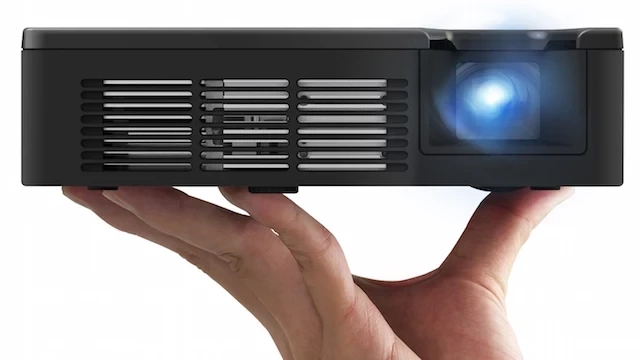 بررسی ویدئو پروژکتور ال‌ای‌دی قابل حمل ویوسونیک Viewsonic PLED-W800