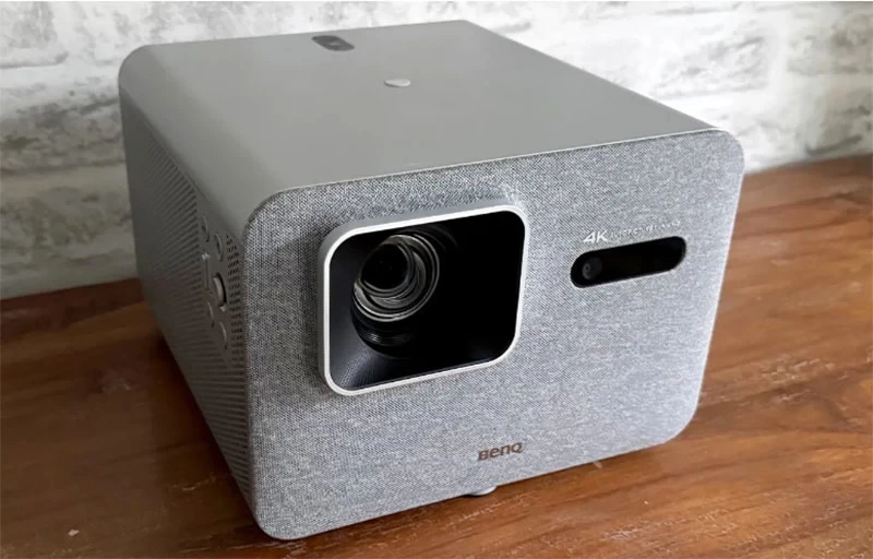 بررسی ویدئو پروژکتور بنکیو  BenQ TK705i