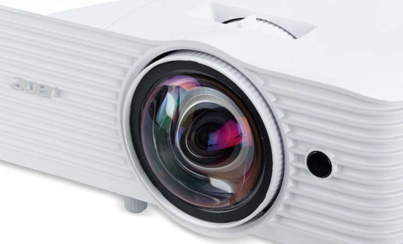 Acer_S1386WHN_Hardware_Lens
