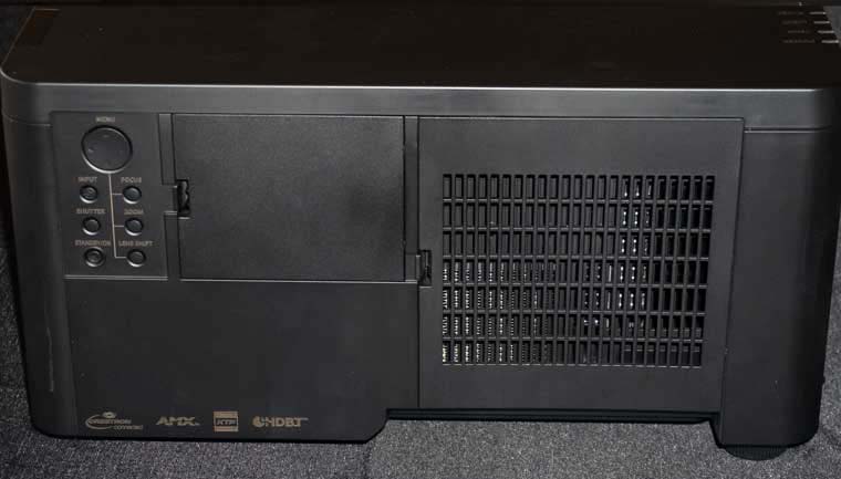 Christie-LHD878-view