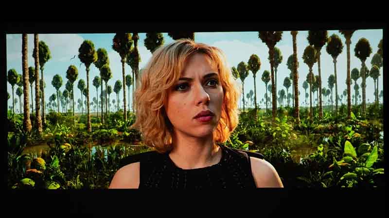 TCL-PlayCube-Brightness