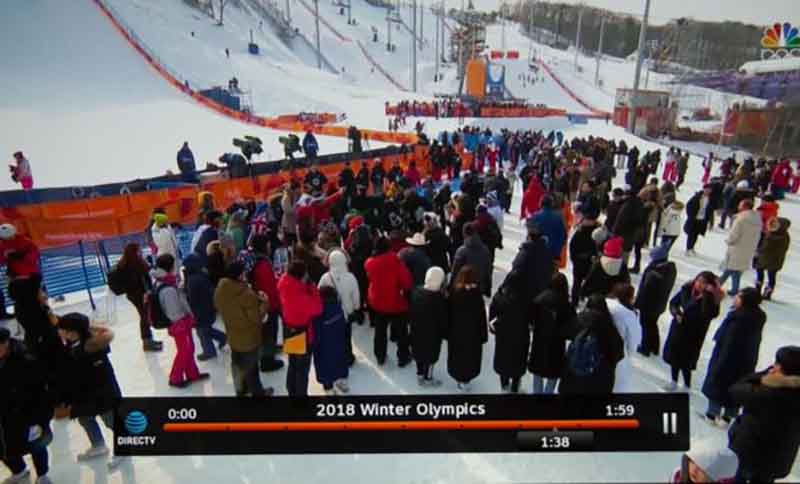 Optoma_UHD51A_HDTV_olympics_spectators