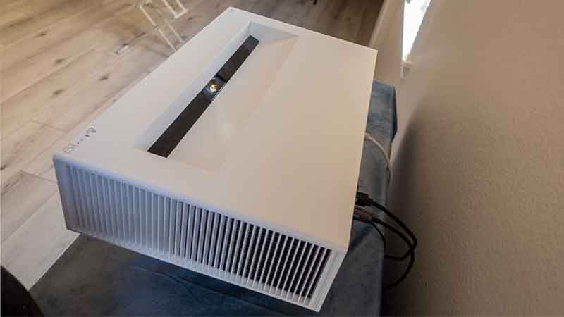LG-HU715Q-Lens