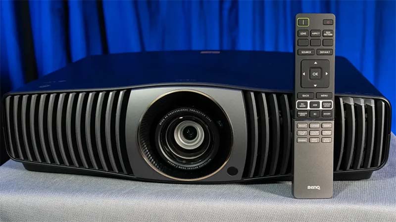 BenQ-W5850i-Sample-w-remote