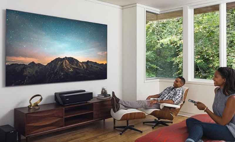 Hisense-10L10E-lifestyle