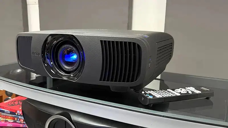 هر دو پروژکتور برای بازی مناسب