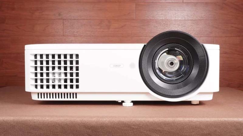 BenQ_LH820ST_PJBProdShot