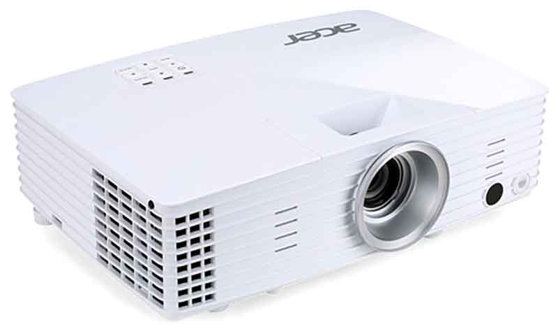 acer-h6502bd-review-portrait