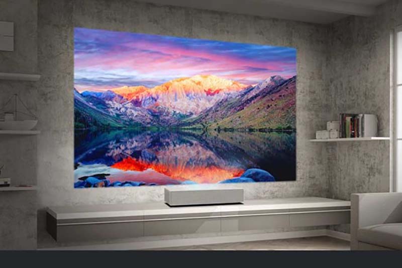 LG-HU85LS-Lifestyle