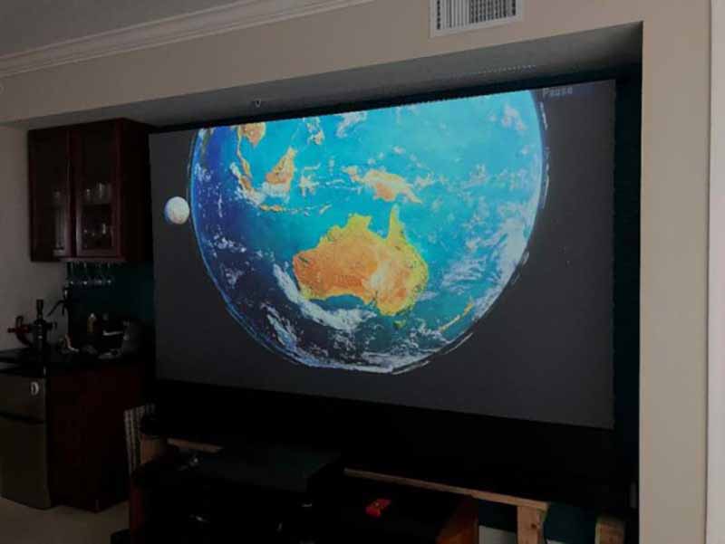 CinemaX-P1_earth