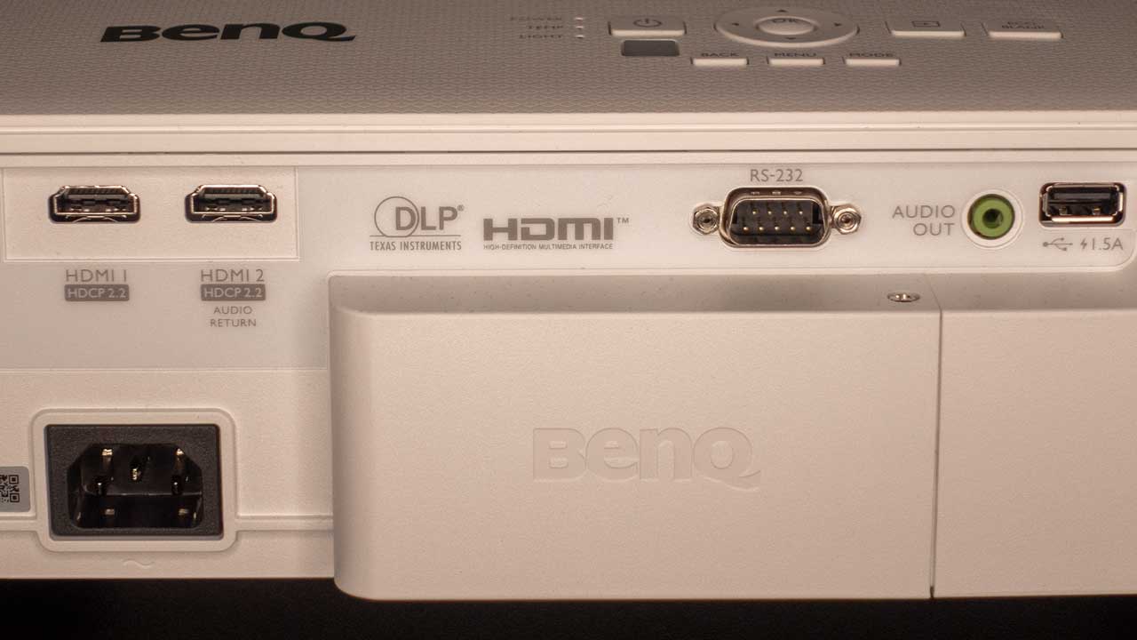 BenQ-TK700-Connectors