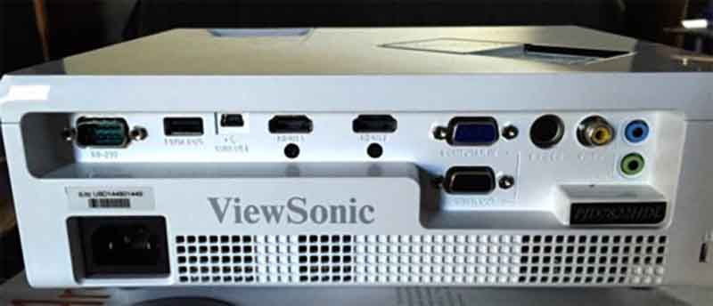 PJD7822HD_input-panel