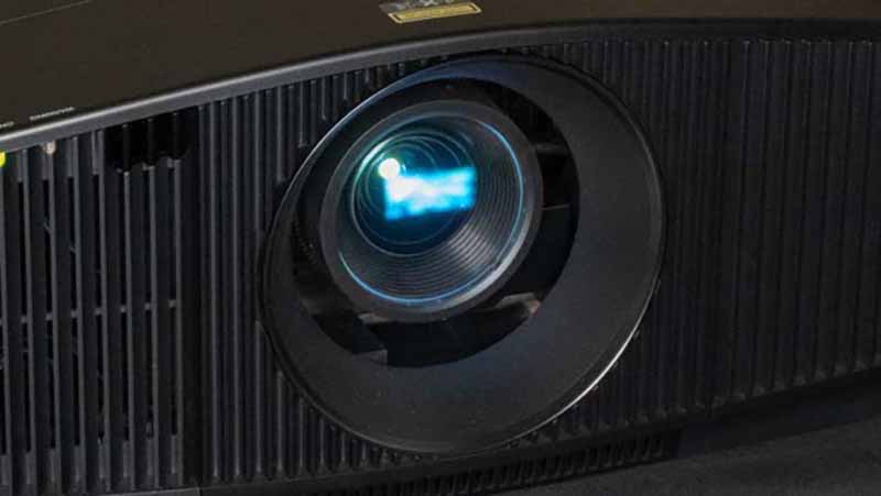 Sony-VW915ES-lens