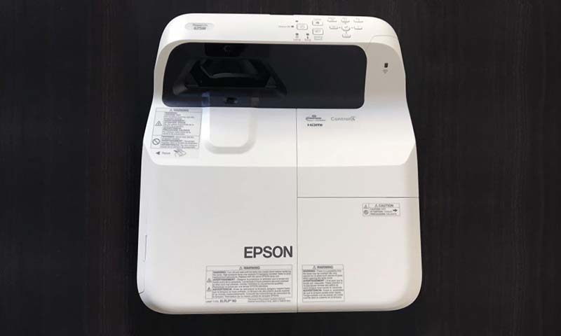 Epson-PowerLite-675W_Projector-Top