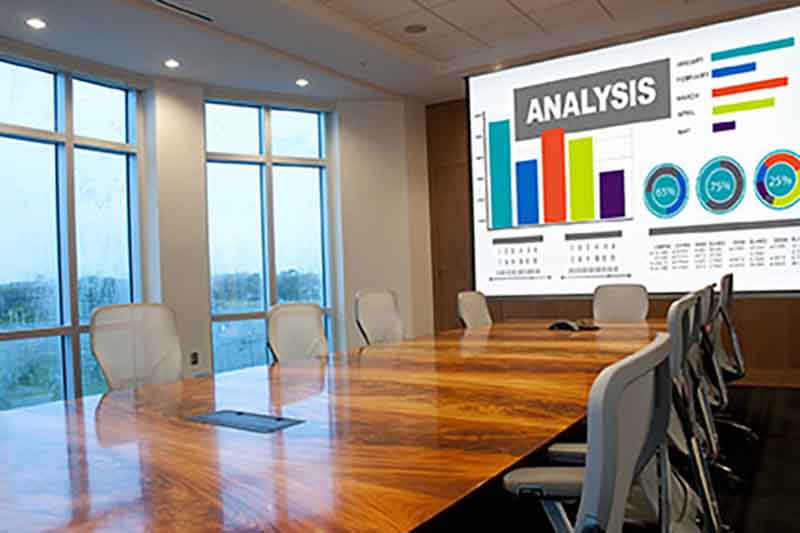 hitachi-wu3500-conference-room