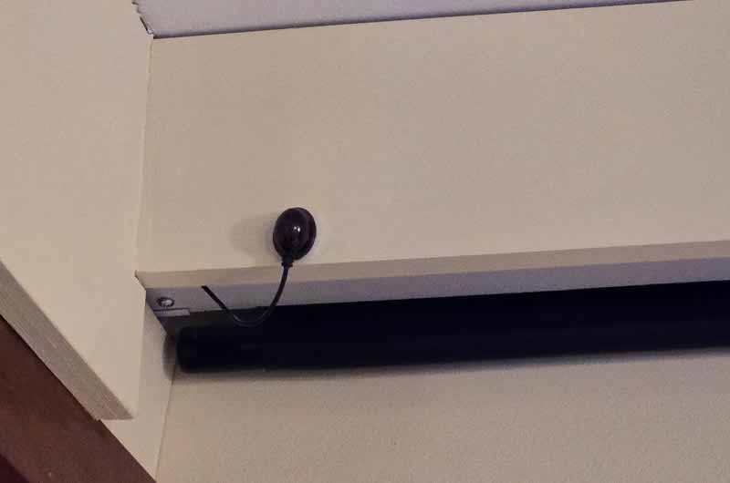 How-to-Properly-Paint-Your-Projection-Screen-for-Under-200_IR-Receiver