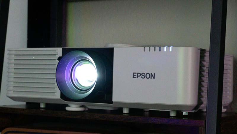 Epson-PowerLite-L570U-in-action