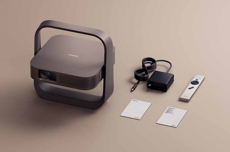 XGIMI-Elfin-Flip-4K-Smart-Portable-Projector-Review_In-the-Box