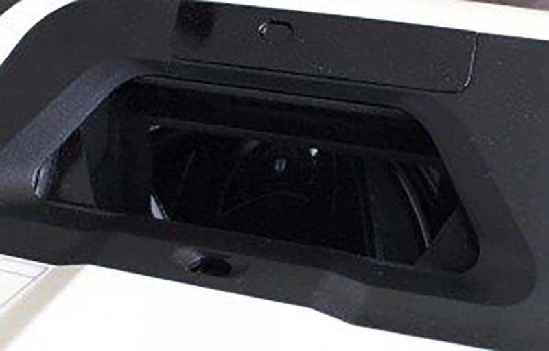 Epson-PowerLite-680_Lens