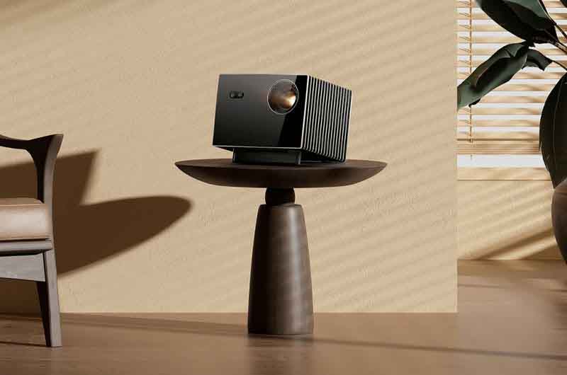 Valerion-VisionMaster-Max_Lifestyle