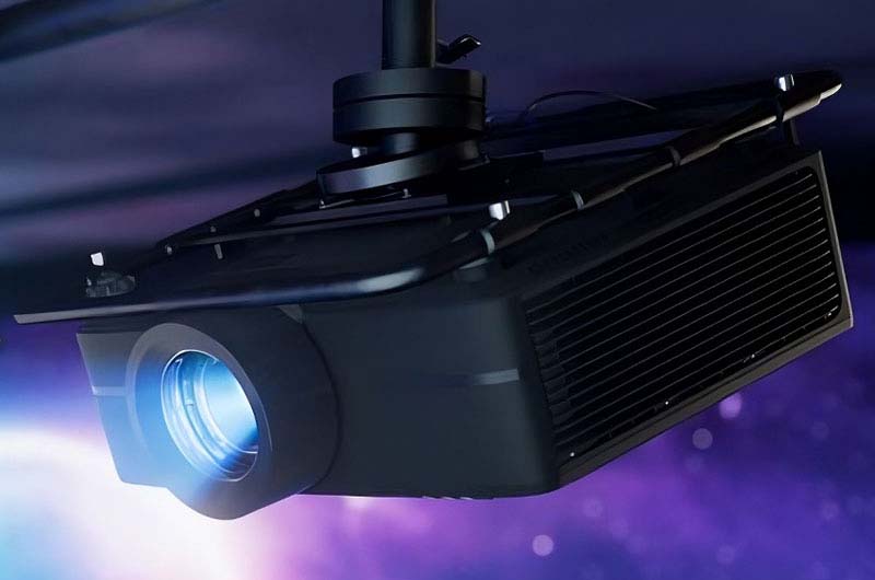 Optoma-zu920tnl_Hero-Image
