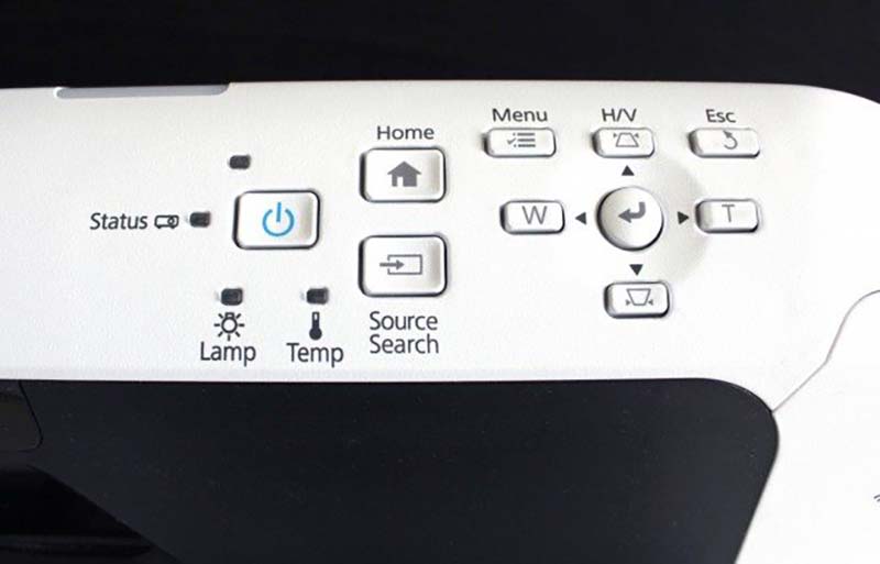 Epson-PowerLite-680_Control-Panel-e