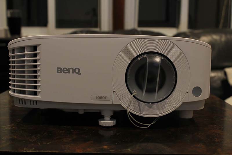 BenQ-MH733.HardwareLensCover