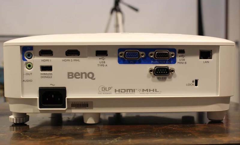 BenQ-MH733.HardwareInputPanel