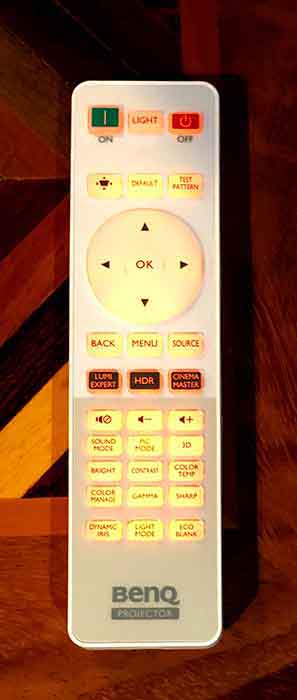 HT3550_backlit-remote-control
