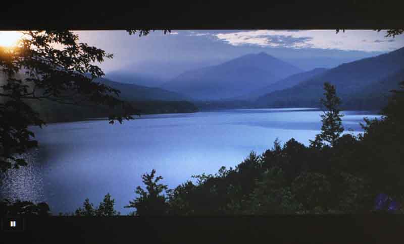 ViewSonic-X10-4KE_The-Hunger-Games-Lake
