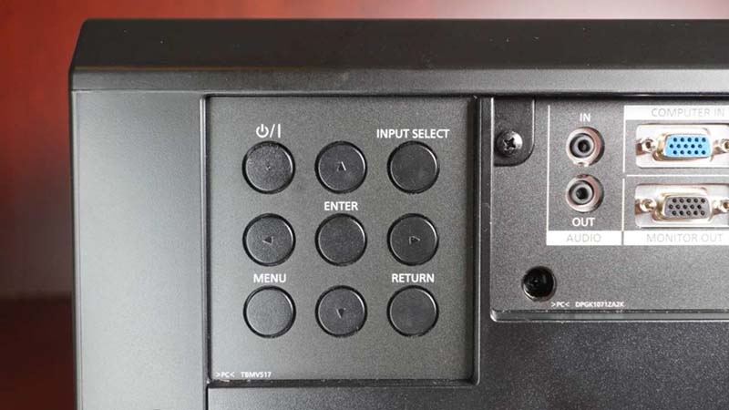 Panasonic_PT-FRQ50_Ctrl_Pnl