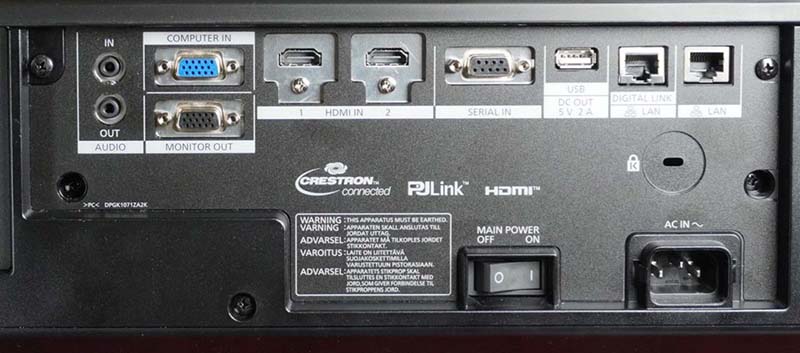 Panasonic_PT-FRQ50_Inputs