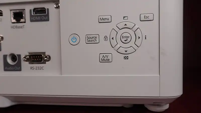 پنل کنترل ویدئو پروژکتور لیزری Epson EB-L730U