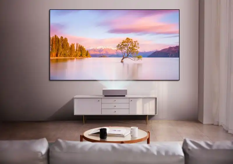 LG CineBeam HU715QW | تعادل عالی بین قیمت و امکانات