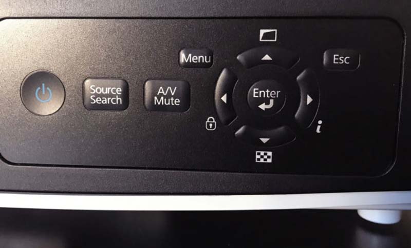 Epson-PowerLite-5520W_Control-Panel
