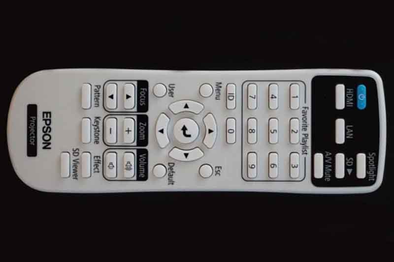 Epson-EV100-Remote