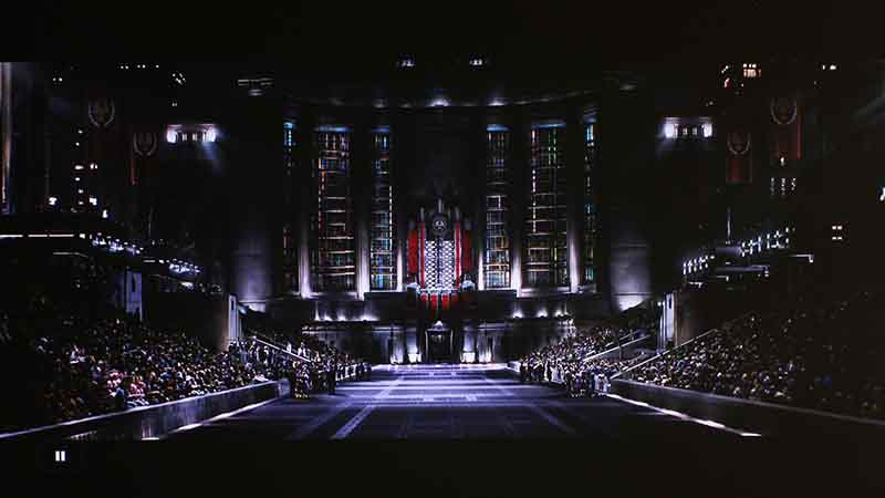 ViewSonic-X10-4KE_The-Hunger-Games-Parade